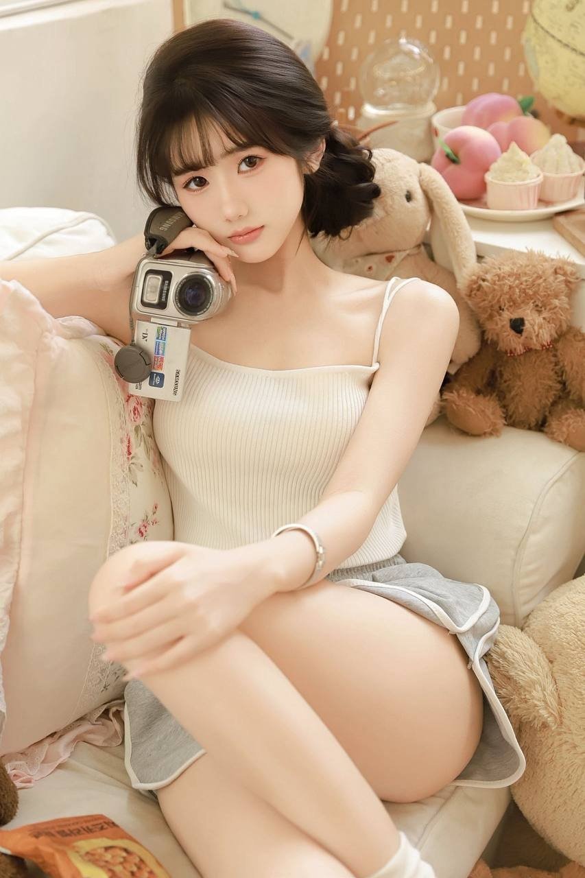 Seo-Yeon | Luxury Korean Beauty Escort Singapore